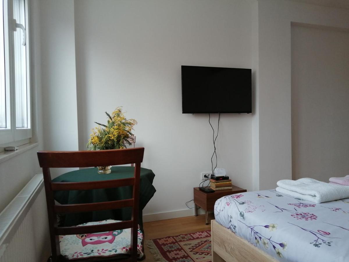 Super Central & Panoramic Nick'S Apartment Pristina Esterno foto