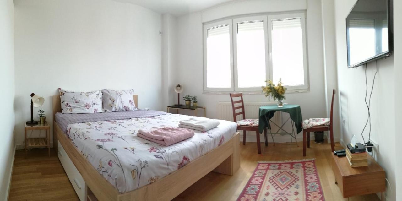 Super Central & Panoramic Nick'S Apartment Pristina Esterno foto